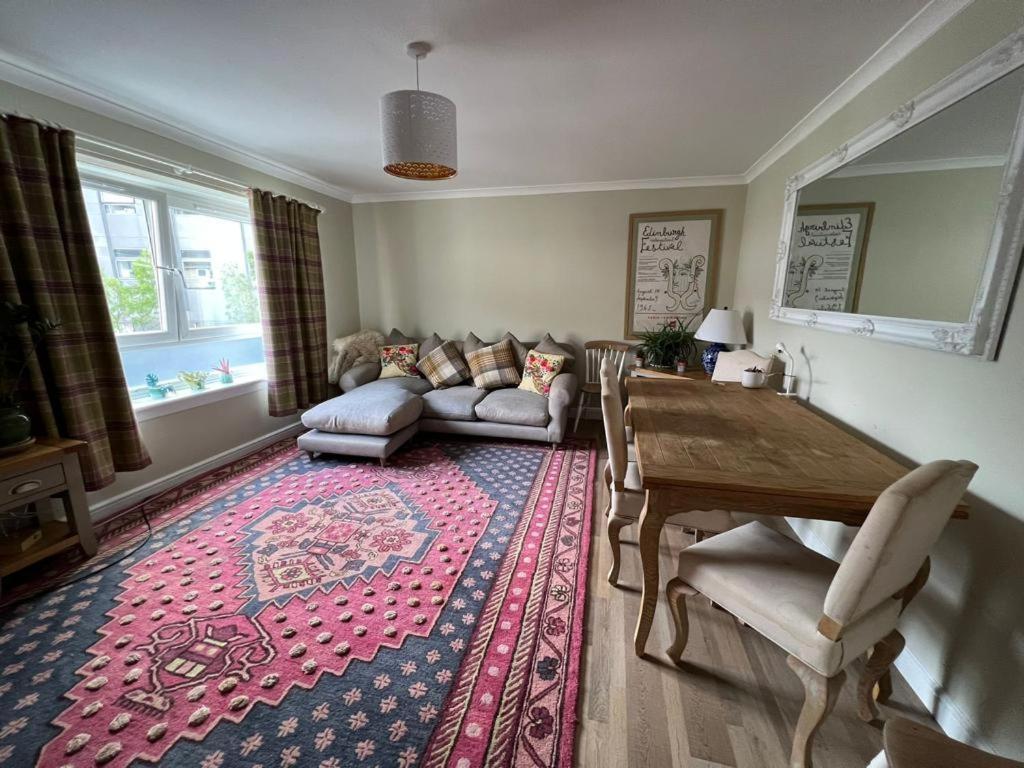 Holyrood Duplex 3- Bedrooms Apartment Edinburgh Bagian luar foto